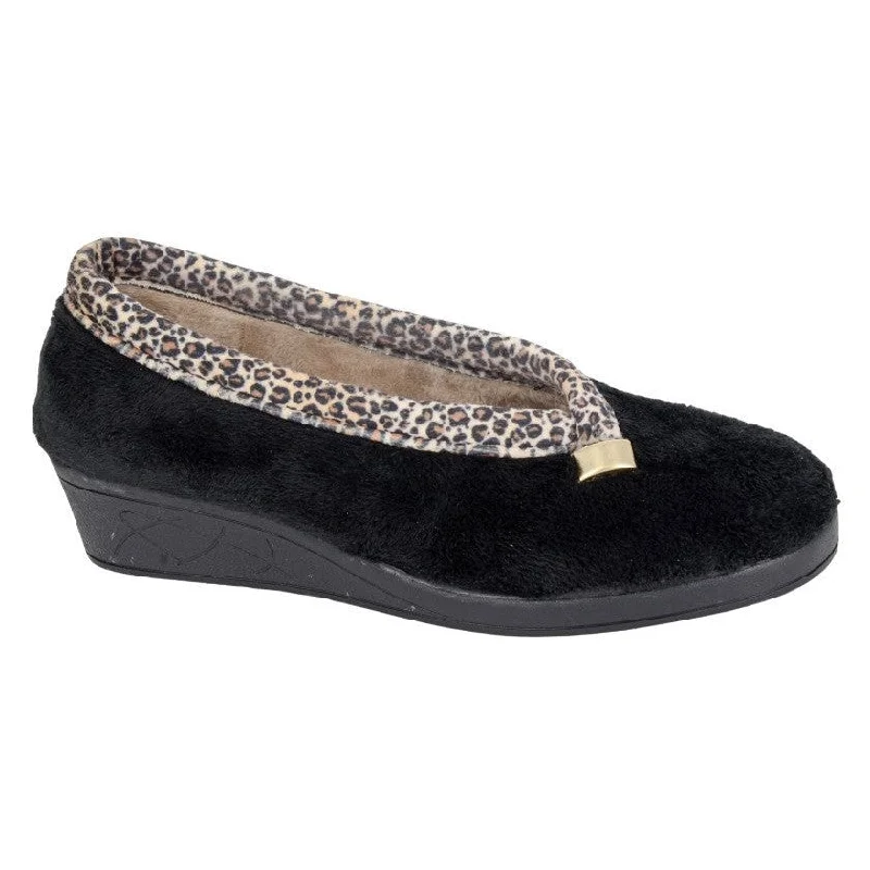 Slippers with plush comfortSleepers LS843A Dawn Ladies Black Wedge Slippers