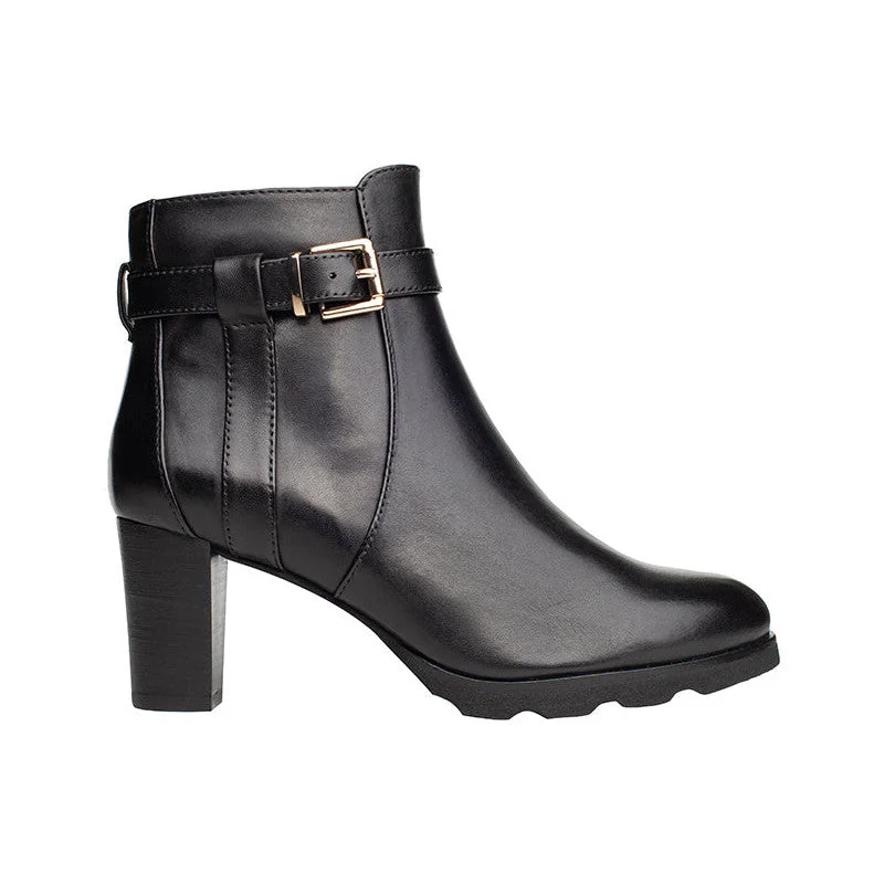 Ankle boots with ankle tie-up-Regarde Le Ciel Patricia-84 Ladies Black Leather Side Zip Ankle Boots