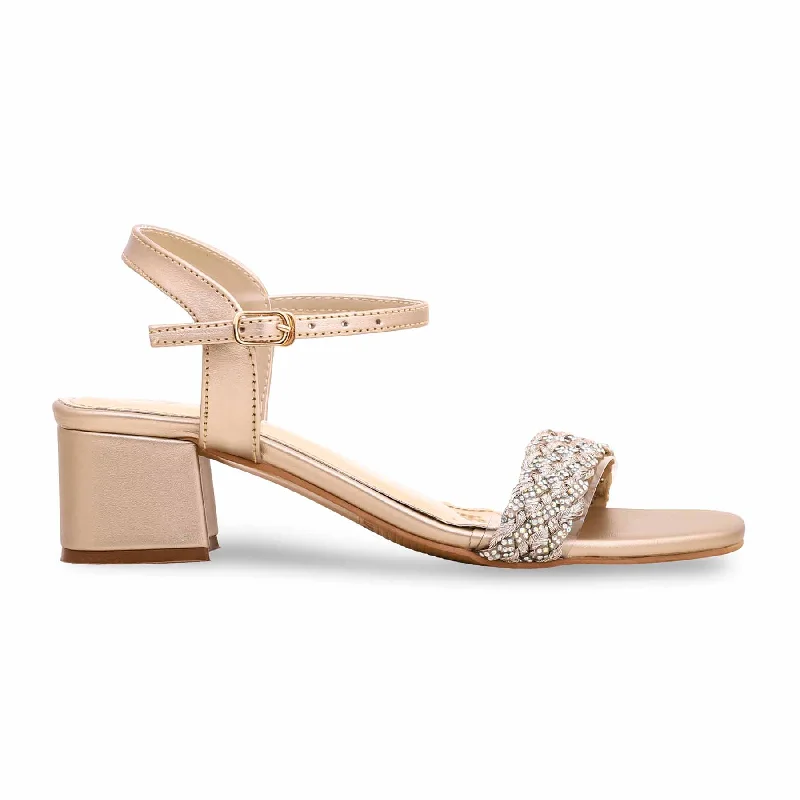 Sandals with tight strapsGolden Fancy Sandal FN5829