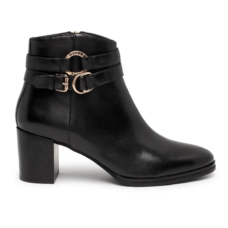 Ankle boots for rugged terrain-Regarde Le Ciel Joan-01 Ladies Black Leather Side Zip Ankle Boots