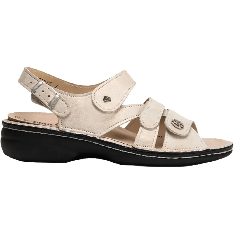 Sandals with quick-dry featureWomen's Finn Comfort Gomera Soft Champagne Leather