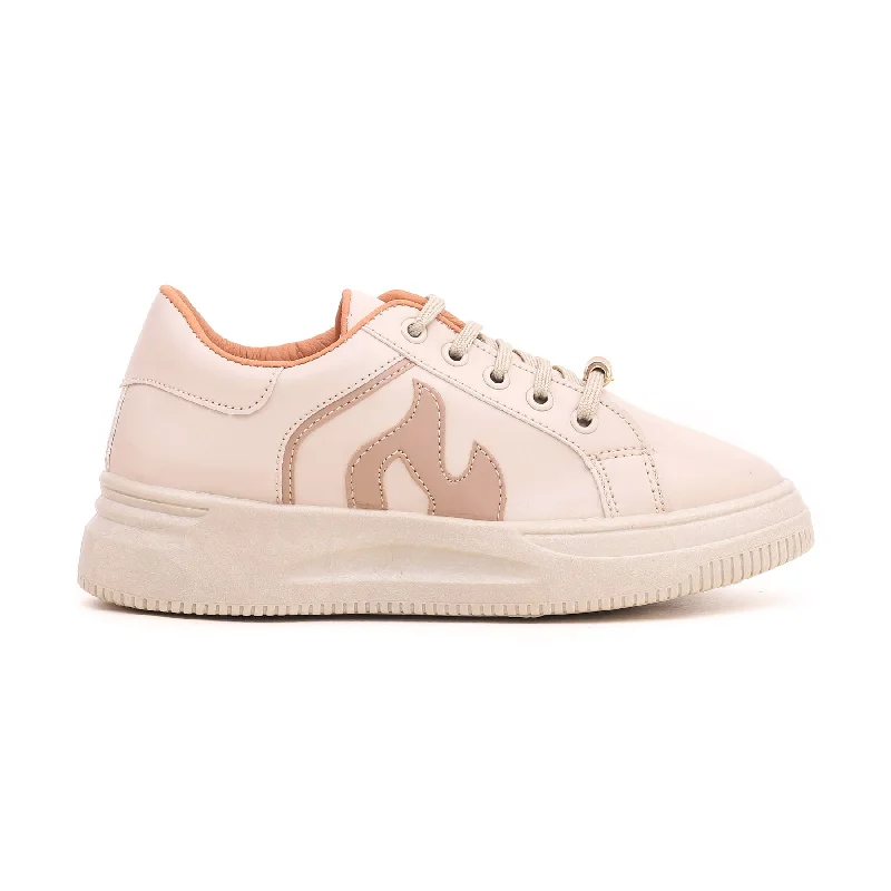 Athletic shoes for dynamic movement-Beige Casual Sneakers AT7208