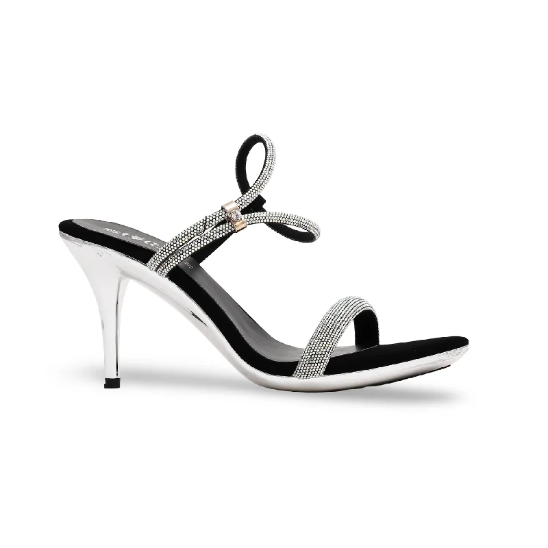 Sandals with swimsuitBlack Fancy Sandal FN5527