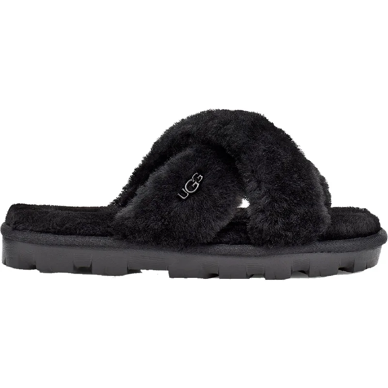 Slippers for casual comfortWomen's UGG Fuzzette